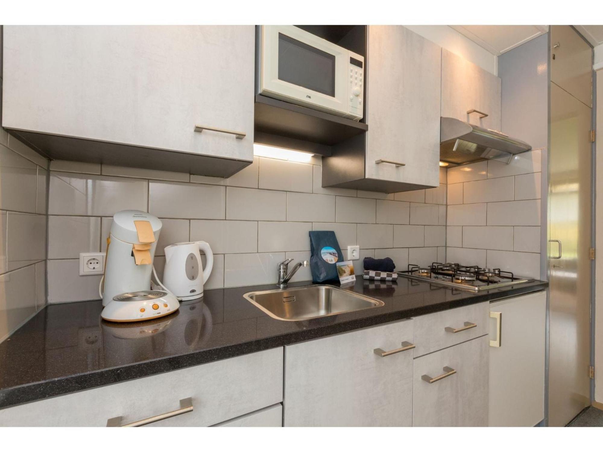 Attractive Apartment Near Vlissingen Beach Eksteriør billede